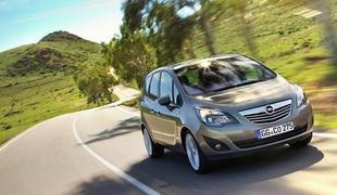 Opel meriva z novim samodejnim menjalnikom pri bencinskem motorju
