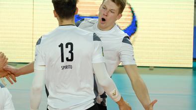 Nova izjemna prestava Roka Možiča