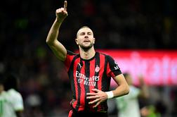 Milan v derbiju ugnal Romo, nov spodrsljaj Fiorentine