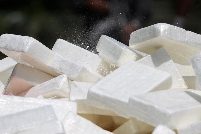 kokain | Droge so bile skrite v okoli 60 torbah na krovu ladje iz Kolumbije, ki je bila na poti v Barcelono. | Foto Reuters