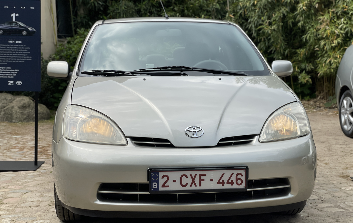 Toyota prius 1997 | Foto Gregor Pavšič