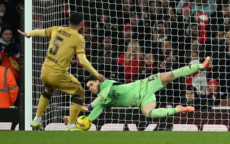 Maxence Lacroix je dosegel avtogol, nato pa kot edini zapravil strel z bele točke. | Foto: Reuters