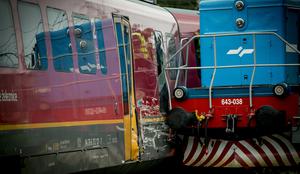 Železniška nesreča: v Ljubljani trčila potniška vlaka #foto