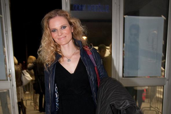 Pevka Eva Moškon hudo poškodovana v prometni nesreči