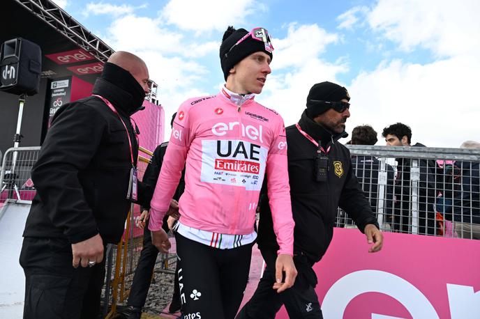 Tadej Pogačar, Giro 2024 | "Zagotovo je bila včeraj ena mojih najboljših predstav, sploh v visokih gorah," se je na zadnji prost dan na letošnji Dirki po Italiji, kraljevske, 15. etape spominjal Tadej Pogačar. | Foto Guliverimage