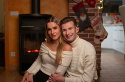 Kdo je skrivnostna blondinka v objemu našega smučarskega skakalca?