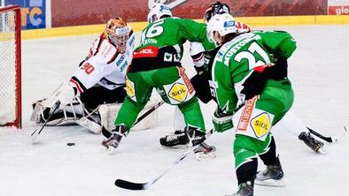 Olimpija suverena, hud poraz Jesenic