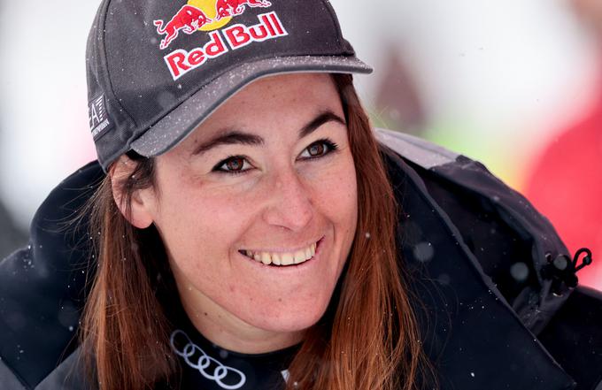 Sofia Goggia se je na Norveškem že spogledovala z zmago, nato pa so vremenske razmere ponudile tekmovalkam s številkami, višjimi od 25, boljše pogoje. | Foto: Reuters