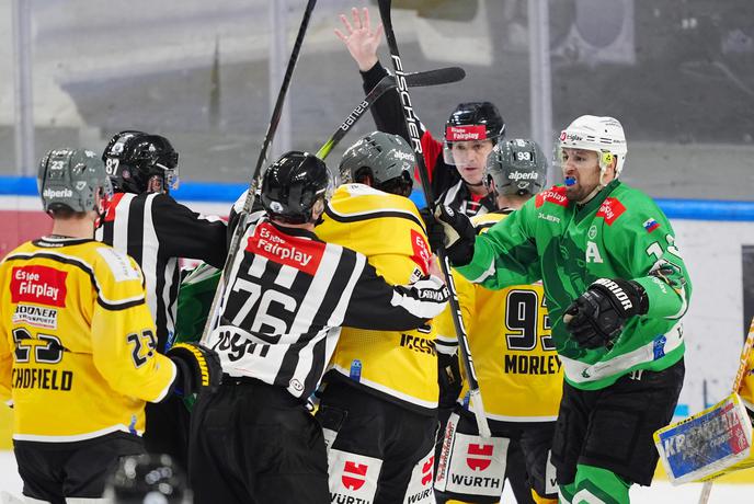 Krvnik Olimpije kot zadnji v polfinale lige Ice