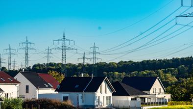 Kako znižati stroške elektrike tudi pozimi?