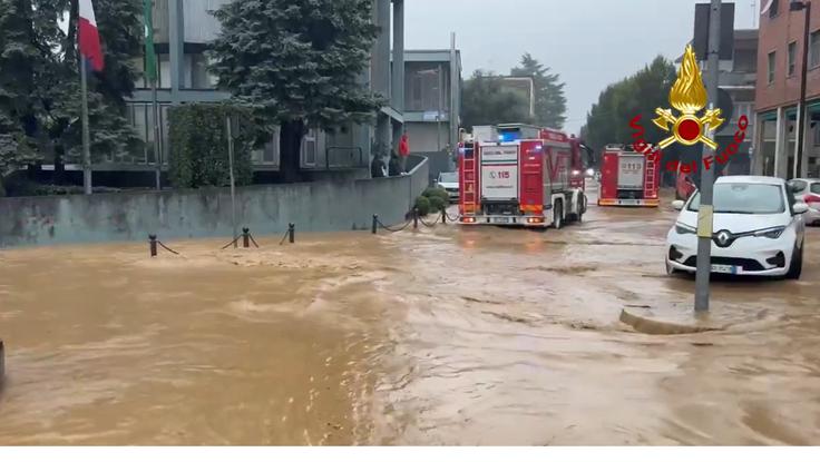 poplave v Italiji | Foto: omrežje X/@vigilidelfuoco