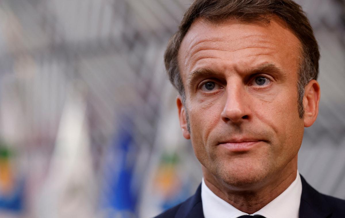 Emmanuel Macron | Predsednik Emmanuel Macron je naredil katastrofalno napako. Hazardiral je in izgubil, ocenjuje Siolov kolumnist Branko Soban. | Foto Reuters
