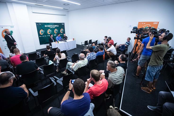 Nova Cedevita Olimpija je postala zanimiva za sedmo silo. V klubu upajo, da bo tudi za navijače. | Foto: Grega Valančič/Sportida