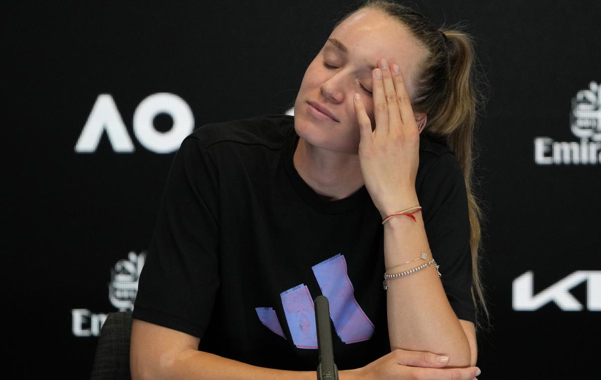 Jelena Ribakina | Po zmagi v Wimbledonu je imela veliko dvomov. | Foto Guliverimage