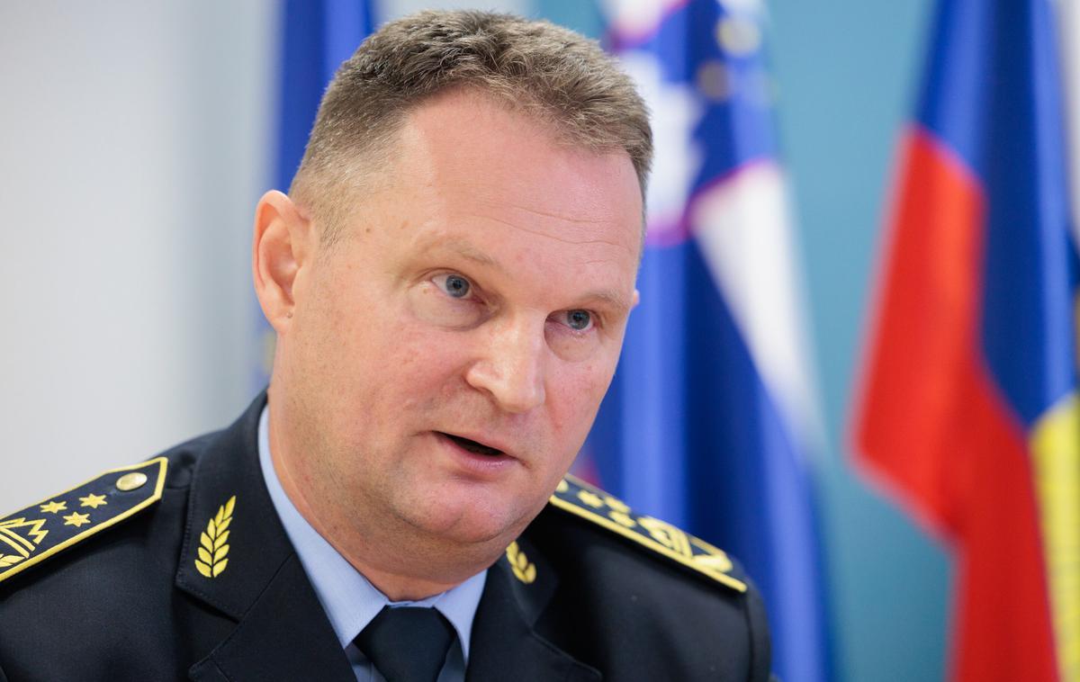 Damjan Petrič | Šutarjev zakon prinaša tudi možnost videonadzora ali racij na varnostno tveganih območjih.  Ta na podlagi merljivih kazalnikov odredi direktor policije ali posamezne policijske uprave.  | Foto STA