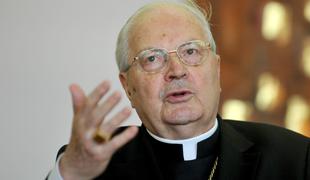 Kardinal Sodano daroval sveto mašo ob 25-letnici Slovenije