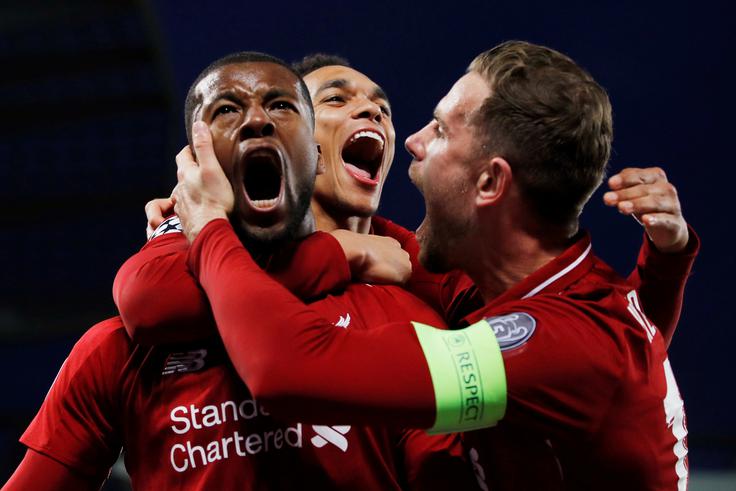 Rdeči so povozili Katalonce. Po dvakrat sta v polno zadela soseda, Belgijec Divock Origi in Nizozemec Georginio Wijnaldum (levo). | Foto: Reuters