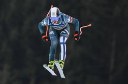Legenda skokov kroji drese za finske smučarje