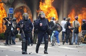 V Strasbourgu, Zagrebu in Turčiji protesti proti Natu