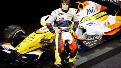 Renault in Alonso predstavila dirkalnik