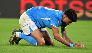 Napoliju se je zalomilo, Inter mu diha za ovratnik