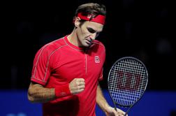 Federer v Baslu izločil Cicipasa in si priboril še 15. finale