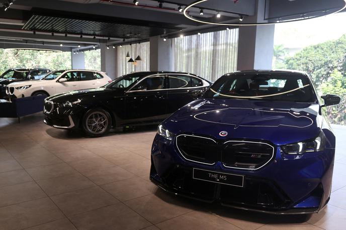 BMW | Kot so po navedbah AFP pojasnili v družbi, bodo lastnike prizadetih avtomobilov obvestili pisno in jih pozvali k zamenjavi zaganjalnika. | Foto Reuters