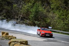 Mercedes SLC - prva vožnja prenovljenega roadsterja