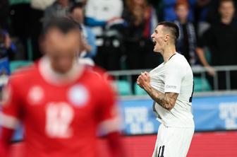 Prvi Benijev hat-trick za reprezentanco, vsi so peli: "Šeško is on fire!"