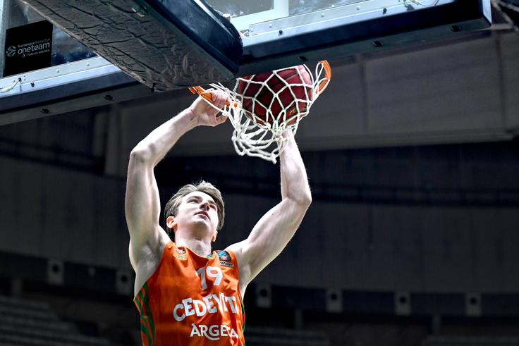 Juventus Cedevita Olimpija | Foto: Tine Ružič/Cedevita Olimpija