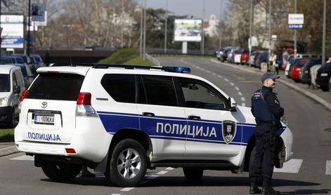 V Srbiji iz taksija streljali na policiste: eden ubit, drugi huje ranjen