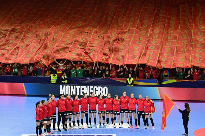 EHF Euro22, Črna gora | Črnogorke so uvrstitev v polfinale proslavljale ob prepevanju pesmi kontroverznega hrvaškega glasbenika Thompsona. | Foto Guliverimage