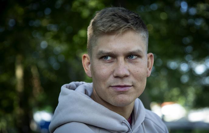 Slovenca ujeta v Emiratih: kaj se dogaja zunaj Dubaja?