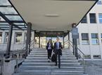 sojenje v Kranju, zastopnik toženih odvetnik Borut Leskovec