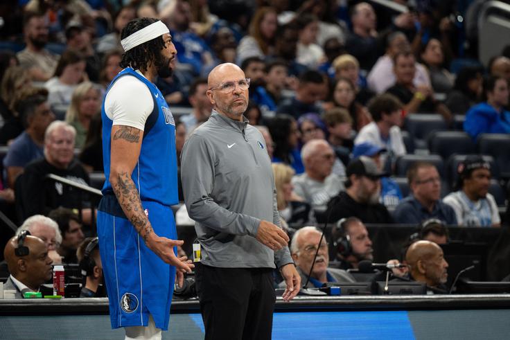 Anthony Davis je izkusil prvi poraz v dresu Dallasa. | Foto: Reuters