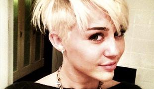 Zvezdniška preobrazba: Miley Cyrus kot kratkolasa upornica