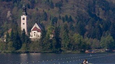 Na blejski tekmi le trije slovenski čolni