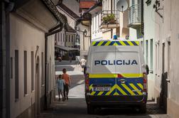 Vlada sprejela sklep za vpoklic pomožnih policistov do konca leta