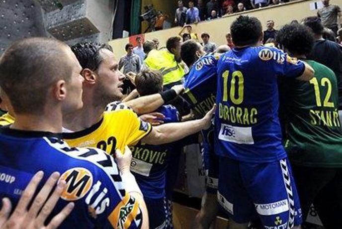 V RK Gorenje Velenje ogorčeni