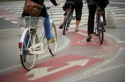 V poletnem času kolesarji in motoristi spet pogosti udeleženci v prometu
