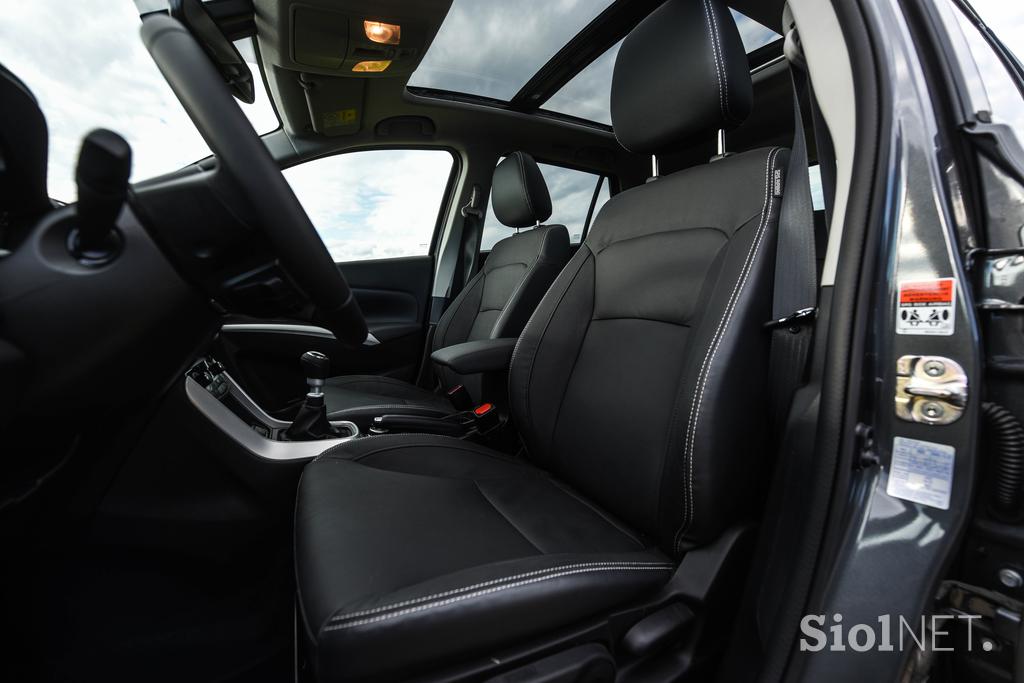 Suzuki SX4 s-cross hybrid