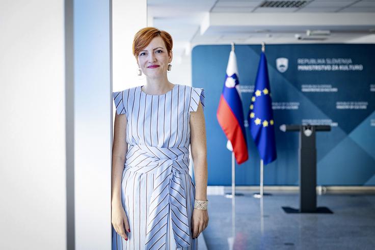 Medijski zakon bo vlada predvidoma potrdila jeseni. | Foto: Ana Kovač