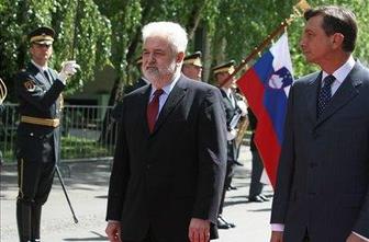 Slovenija in Srbija za krepitev sodelovanja