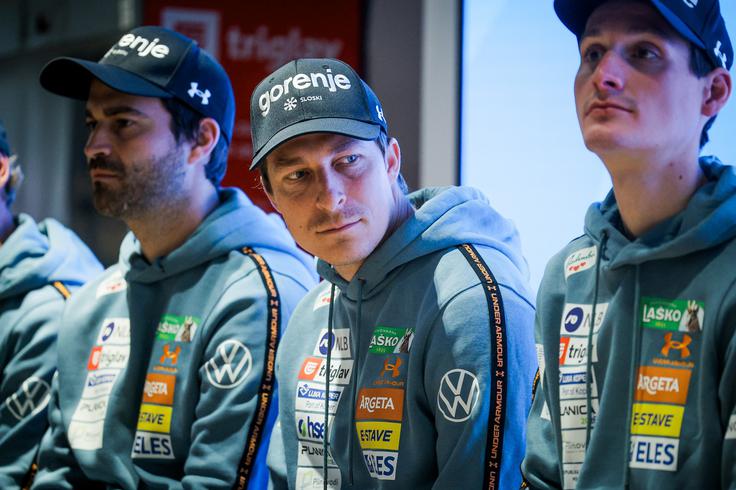 Za ekipo Jurija Tepeša je zahtevno poletje. | Foto: Daniel Novakovič/STA