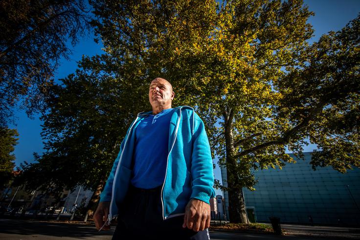 "Veste, kakšna motivacija je gledati Rogliča in Pogačarja?! To je zame doping. Ali pa Luko ali Dragića? To je motivacija za vse Slovence." | Foto: Vid Ponikvar