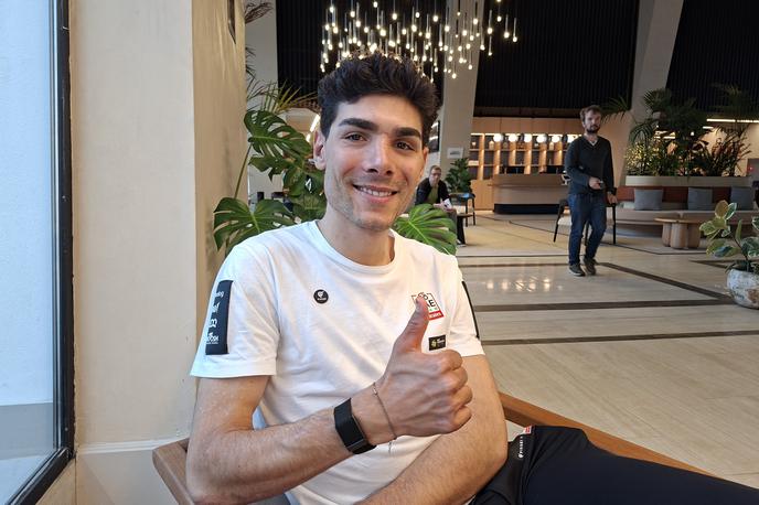 Filippo Baroncini | Italijanski kolesar Filippo Baroncini, svetovni prvak med mlajšimi člani leta 2021, med pogovorom za Sportal | Foto Alenka Teran Košir