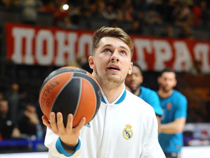 Luka Dončić je bil z linije prostih metov nezgrešljiv. | Foto: Sportida