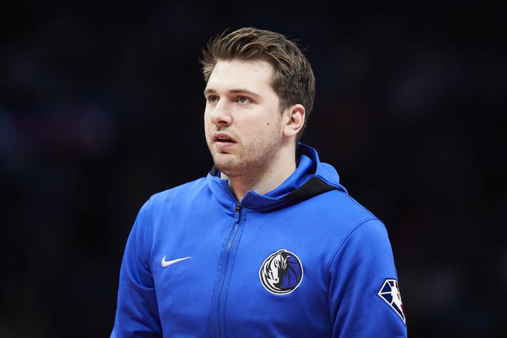 Dončić je v tretji četrtini dosegel kar 21 točk, a je Dallas vseeno v tem obdobju še povečal zaostanek za Charlottom (28:41). | Foto: Reuters