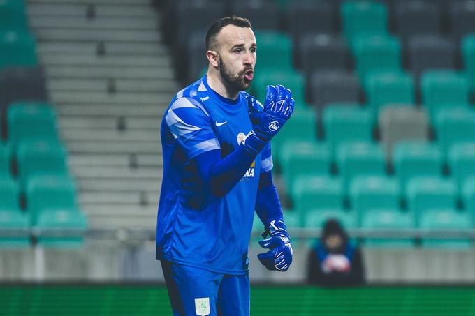 Ivan Banić je na krstnem nastopu za Olimpijo zadržal mrežo nedotaknjeno. | Foto: Grega Valančič/Sportida