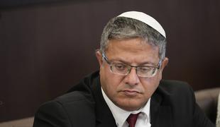 Nevarna eskalacija: izraelski minister razburil z obiskom mošeje Al Aksa #video